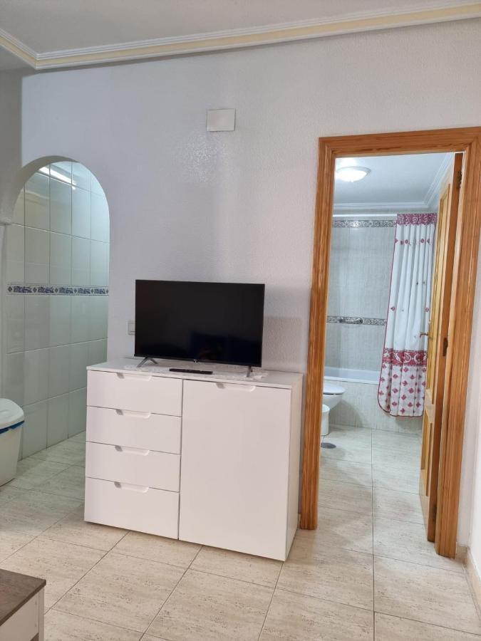 Gemuetliche Ferienwohnung In Torrevieja Ca100M Vom Strand Playa Del Cura Entfernt Экстерьер фото