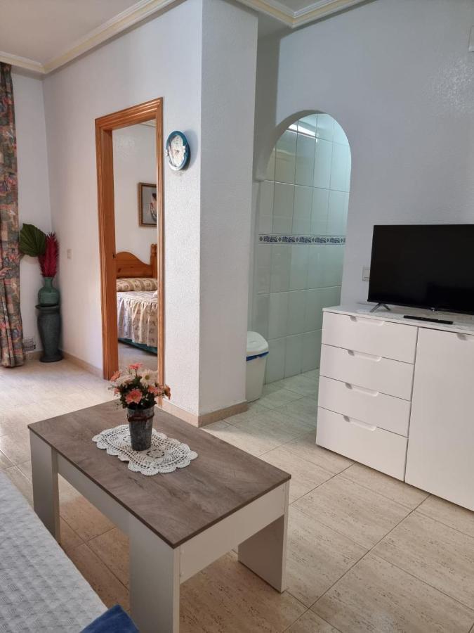Gemuetliche Ferienwohnung In Torrevieja Ca100M Vom Strand Playa Del Cura Entfernt Экстерьер фото